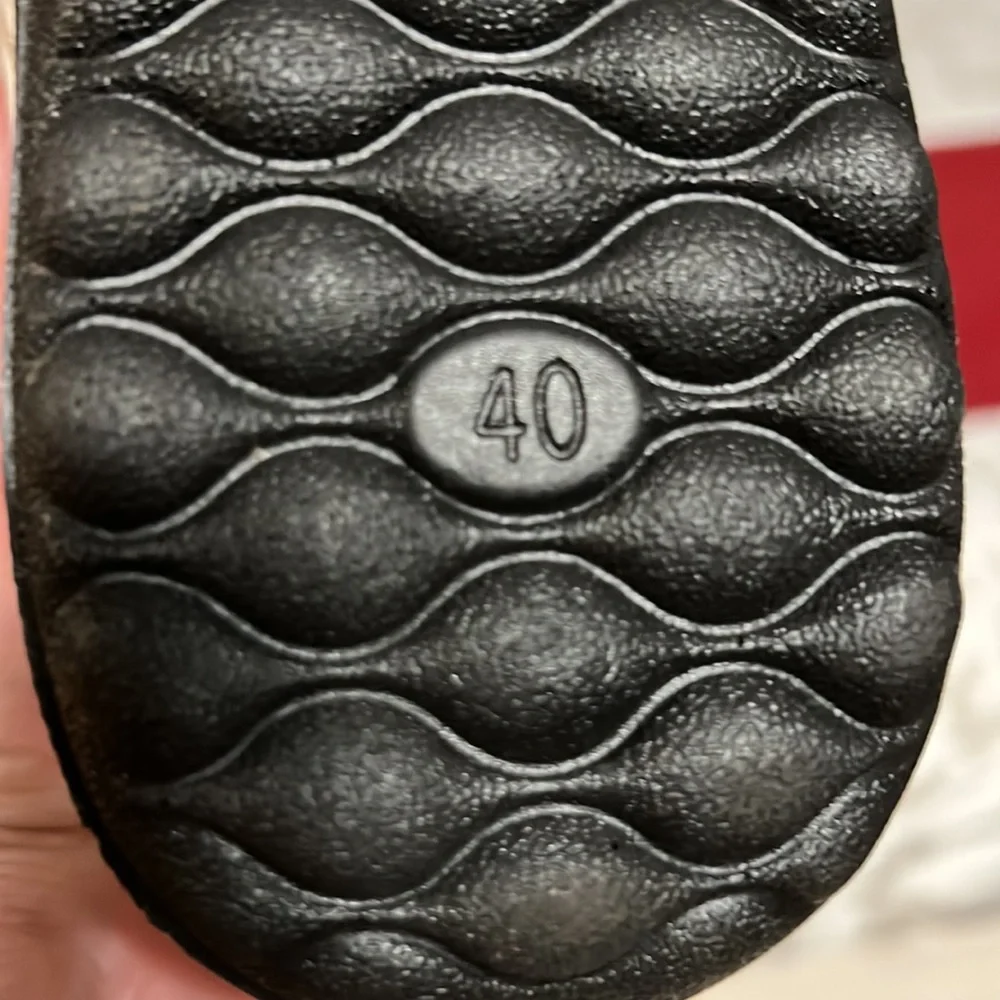 Boots 👢 - Picture 5 of 7